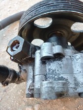 Peugeot 607 Pompe de direction piece voiture TBE 2.2 HDI 136 CV 16 V FAP diesel