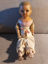 Ancienne poupée type