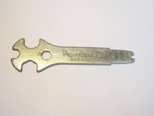 Clé pour l'entretien des