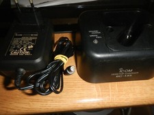 ICOM BC-135 : Chargeur socle rapide avec alimentation BC-123E