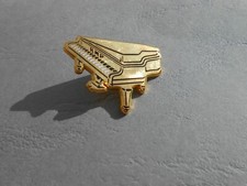 Pin's MUSIQUE - Piano à queue
