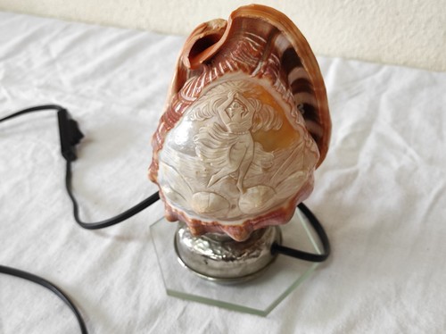 Ancienne lampe décorative - ancienne, en