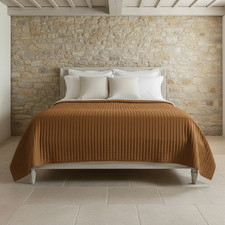Couvre-lit matelassé double