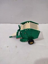 BRITAINS REMORQUE BOTTELEUSE