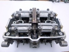 CULASSE COMPLETE HONDA VFC750