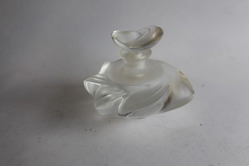 Flacon parfum lalique - à,