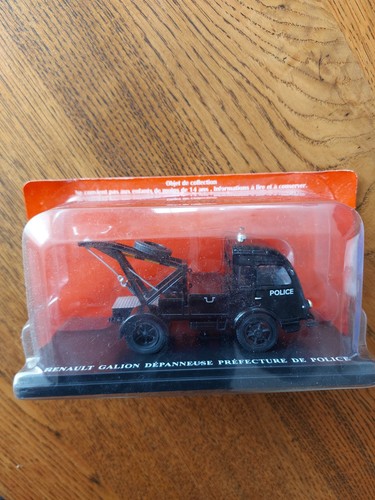 Vehicule neuf renault - vehicule, 1/43