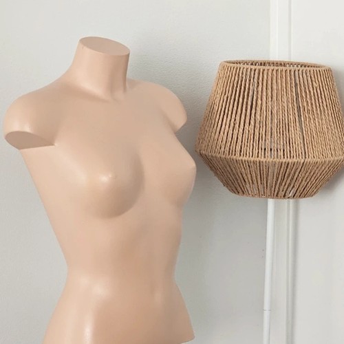 Buste mannequin femme couleur