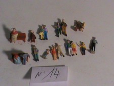 lot 14 personnages HO PREISER/14 VOYAGEURS + 2 BANCS/ OCCASION