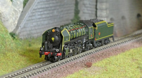 Arnold hn2545 locomotive - hn2545,