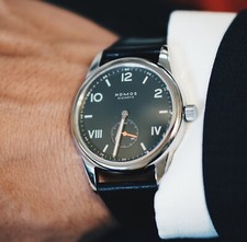 NOMOS Glashütte Club Campus