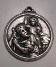 Ancienne Médaille, Pendentif