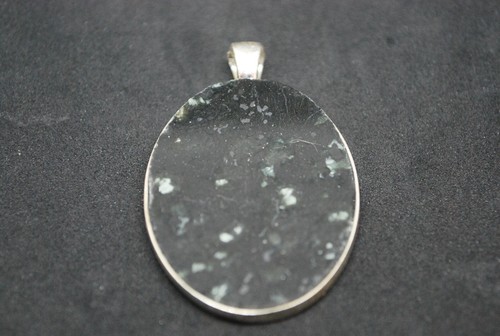 Pendentif pierre corse - en,