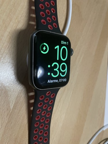 Apple watch series 44mm - watch,