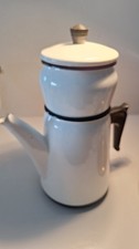 Cafetière à filtre en tôle émaillée aubecq