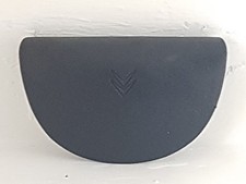 Cache centre volant pour Citroen Saxo essence de 1996