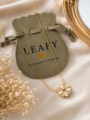 Leafy collier avec pendentif - avec,