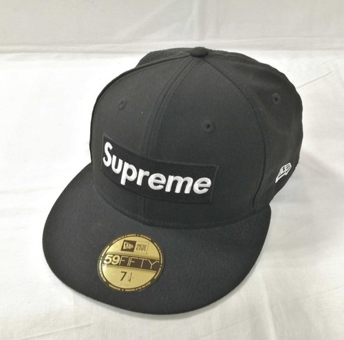 Casquette noire avec logo