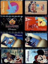DISNEY - Lot de 8 passeports et cartes jeux Eurodisney