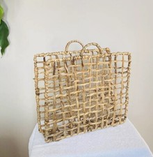 Porte-revues Scandinave vintage en Jacinthes d’eau tressées armature fer forgé