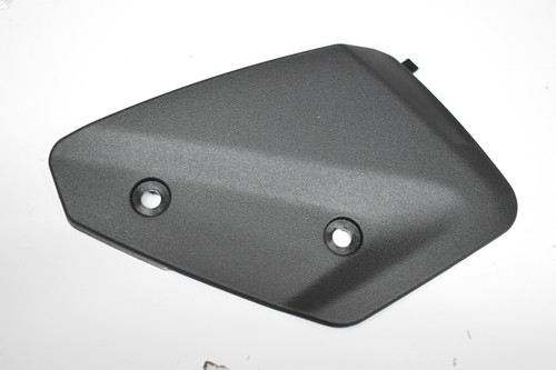 Cache platine repose pied - cache,