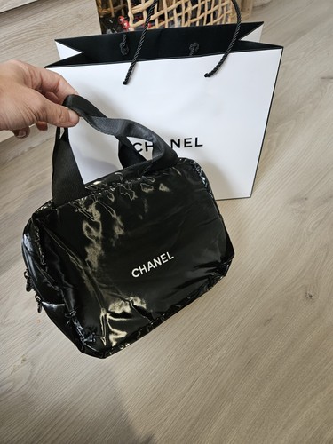 Trousse chanel noire - chanel,