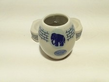 ANCIEN MOUTARDIER PUBLICITAIRE. L'ELEPHANT NOIR.