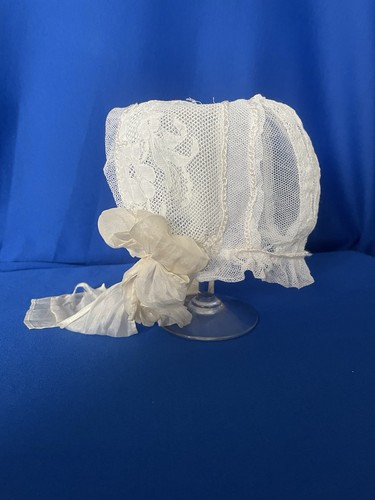 Bonnet bébé ancien en - de,
