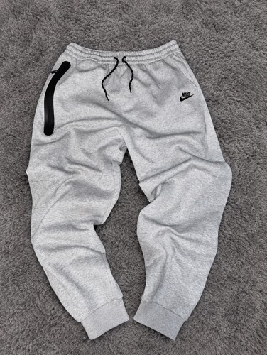 Négocié jogging nike tech - négocié,