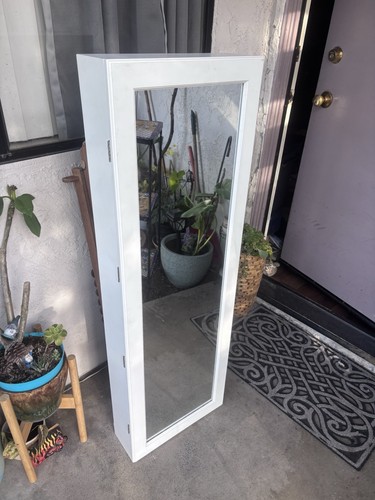 White wall mounted mirrored - white, wall-mounted
