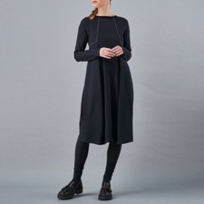 Magnifique robe HIGH, chaude et confortable, bleu marine, taille 36, état neuf