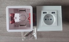 Prise murale verre trempé USB