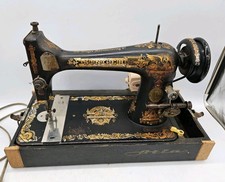 1905 ANTIQUE SINGER SEWING