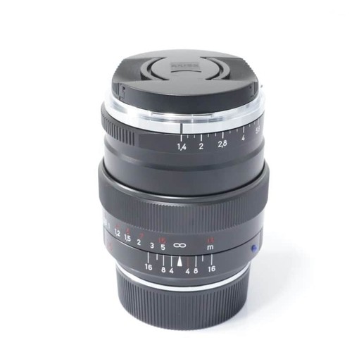 Objectif grand angle focale - objectif,