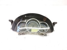 838000ZU20 Toyota Auris E180