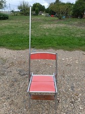 Chaise Escabeau en Formica