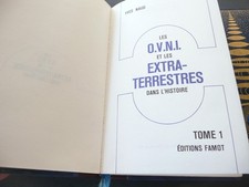 livre  vintage ovni et