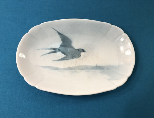 Ravier plat faïence signé - plat,
