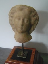 Archéologie, sculpture Artefact en terre cuite Romaine ou Grec ou copie?