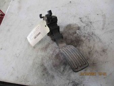 Pedale accelerateur Nissan