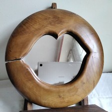 MIROIR ENCADRÉ  DE BOIS FORME