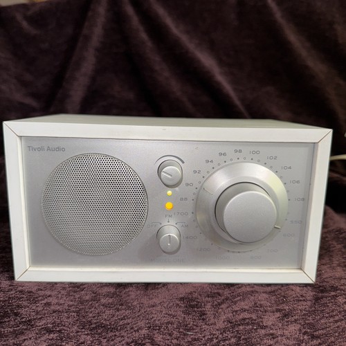 Tivoli audio model one - model, henry