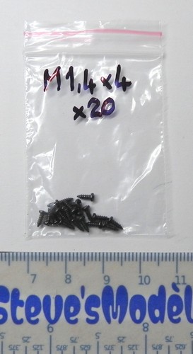 Vis miniature 4 - 4, à