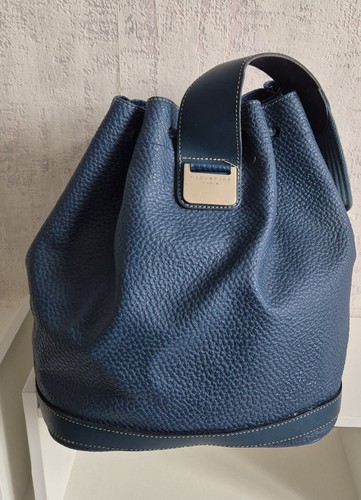 sac seau paquetage