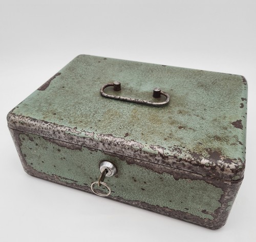 Ancienne caisse boite - caisse,