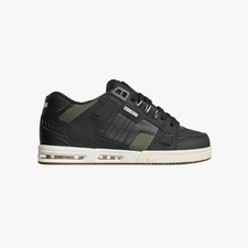 Baskets Globe Sabre noir
