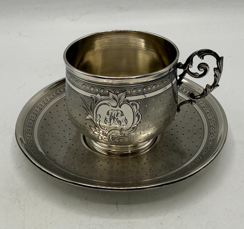 Belle tasse sous - tasse, sa