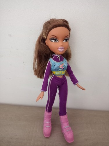 Poupée bratz play sportz - poupée,