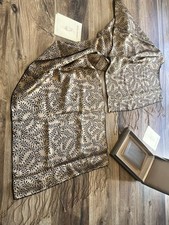 foulard Batik Wayang.  vintage