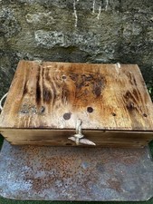 Coffret en bois rustique